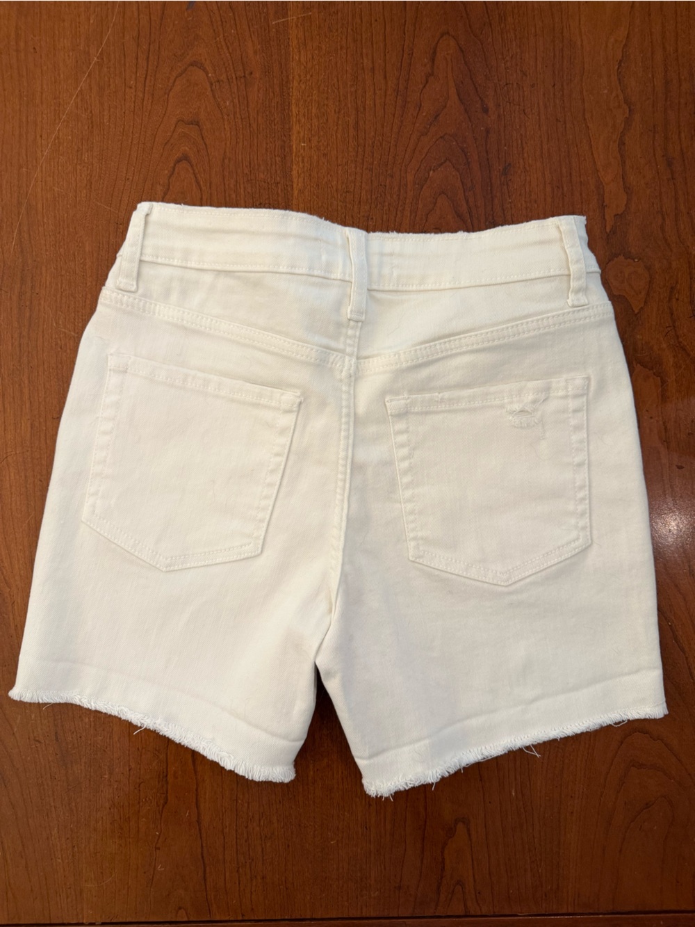 Zenana Outfitters White High-Rise Raw Hem Denim Shorts - Picture 7 of 7
